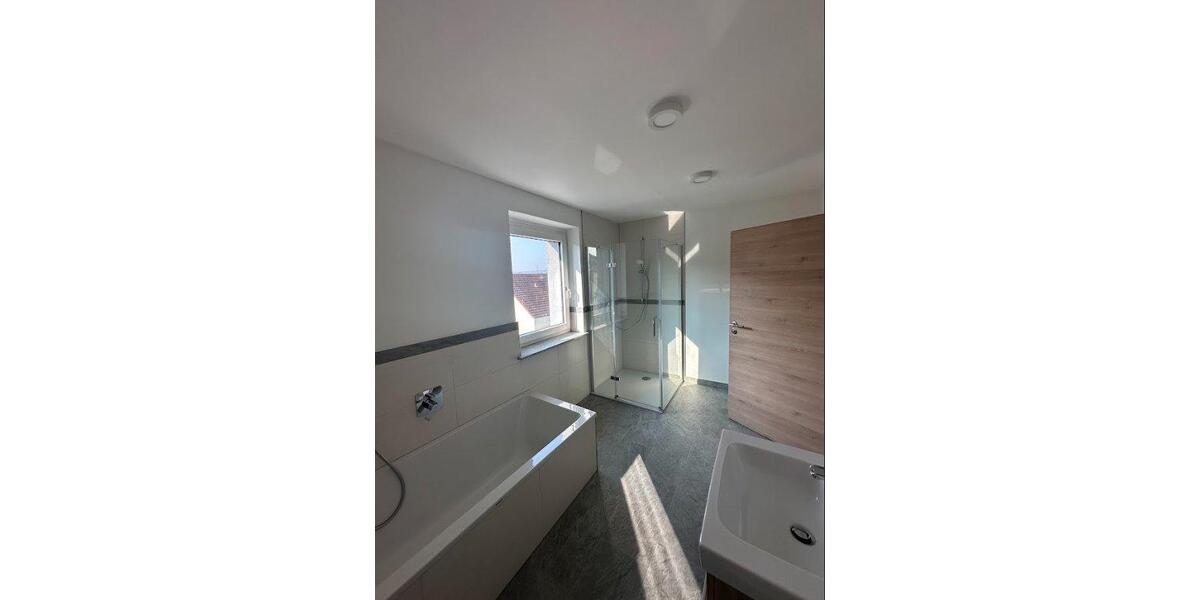 Etagenwohnung Reichenbach im Vogtland Obermylau - 5 Zimmer, 108 m&sup2;, 1.300&euro; | Angebot:26573227
