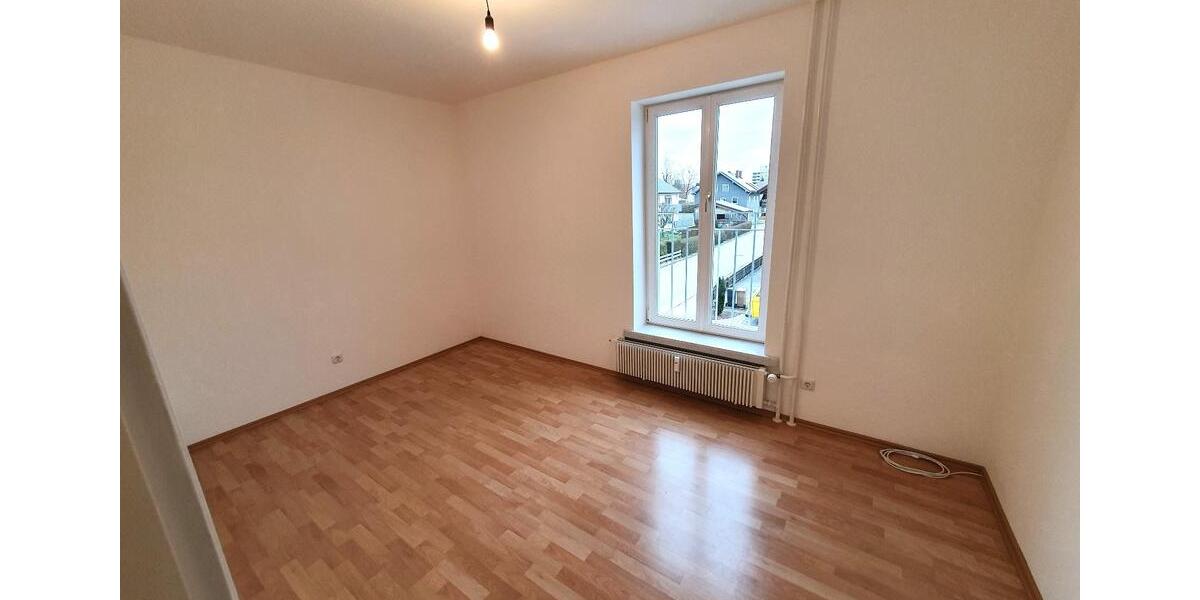 Etagenwohnung Durach - 3 Zimmer, 67 m&sup2;, 690&euro; | Angebot:24981679