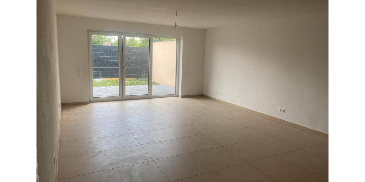 Erdgeschoßwohnung Karlsdorf-Neuthard Neuthard - 2 Zimmer, 65 m&sup2;, 800&euro; | Angebot:25933498