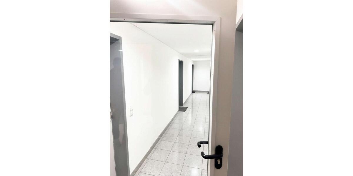 Etagenwohnung Stuttgart Stuttgart-Mitte - 1 Zimmer, 26 m&sup2;, 750&euro; | Angebot:26619120