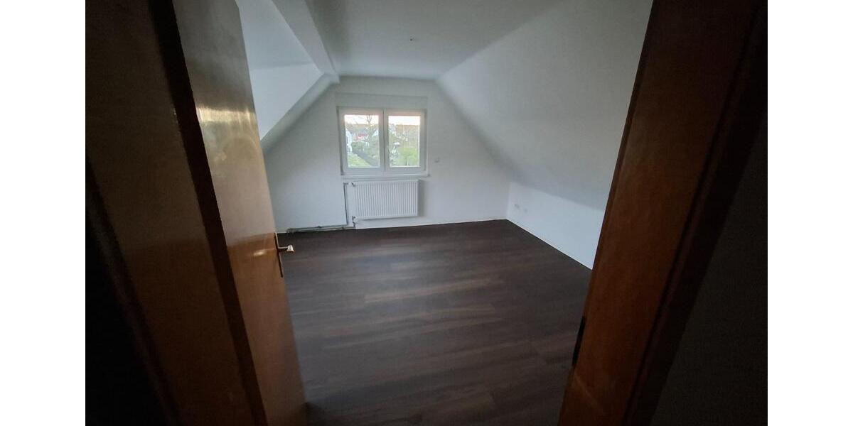 Maisonettenwohnung Pfungstadt - 4 Zimmer, 130 m&sup2;, 1.500&euro; | Angebot:24377862