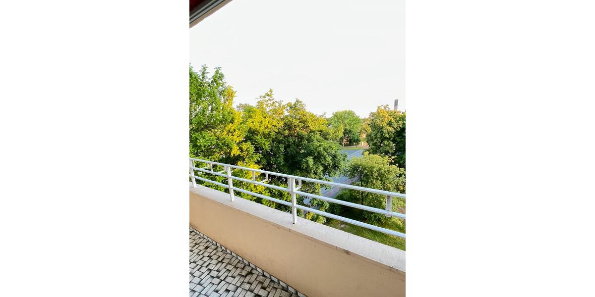 Wohnen auf Zeit Bielefeld Senne - 3 Zimmer, 90 m&sup2;, 1.490&euro; | Angebot:26616004