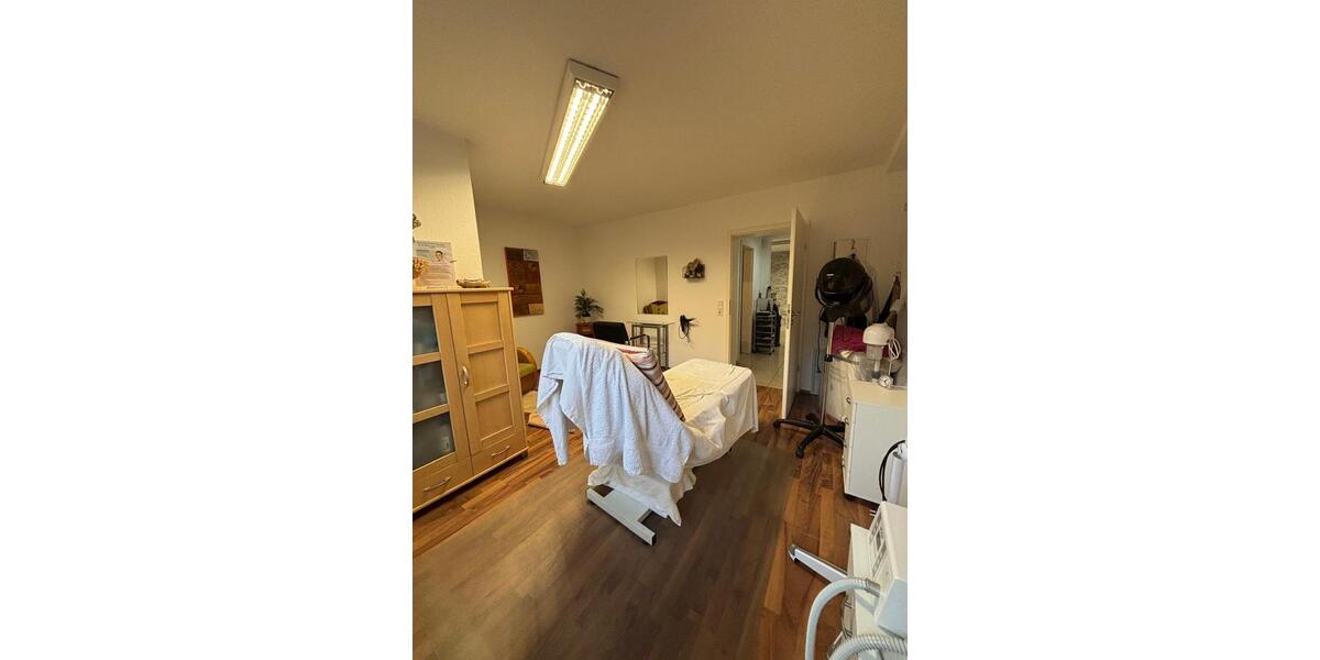 Gewerbeobjekt Durmersheim - 700&euro; | Angebot:25103352