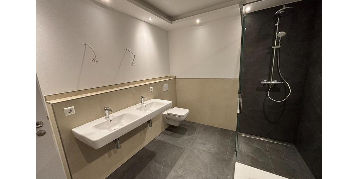 Etagenwohnung Zittau - 4 Zimmer, 101 m&sup2;, 995&euro; | Angebot:24714589