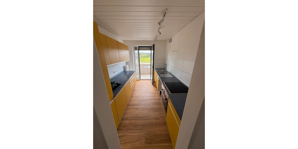 Dachgeschoßwohnung Nersingen - 3 Zimmer, 70 m&sup2;, 1.350&euro; | Angebot:24852159