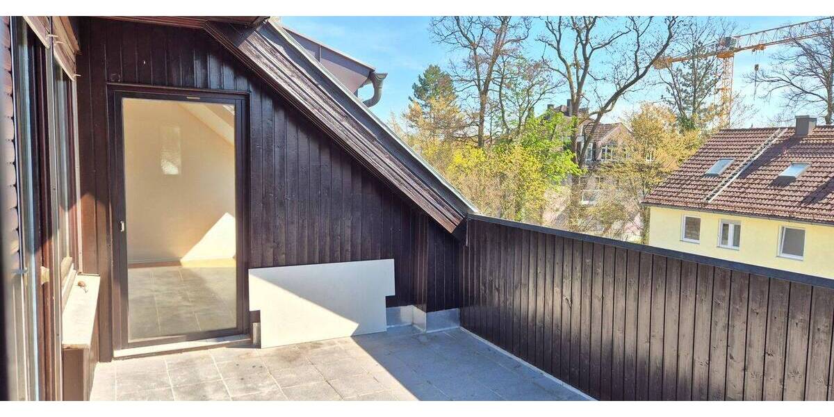 Etagenwohnung München Trudering-Riem - 6 Zimmer, 142 m&sup2;, 1.900&euro; | Angebot:26141129