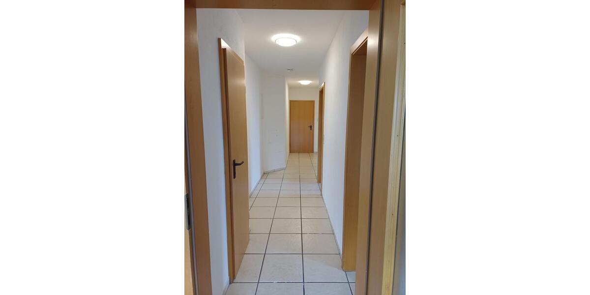 Erdgeschoßwohnung Herborn - 3 Zimmer, 87 m&sup2;, 710&euro; | Angebot:26587168