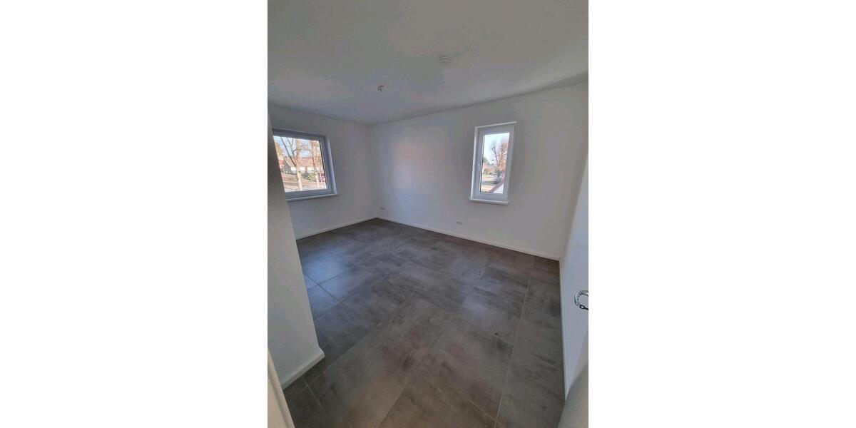 Etagenwohnung Fürstenberg/Havel Havel - 2 Zimmer, 83 m&sup2;, 1.022&euro; | Angebot:26355366