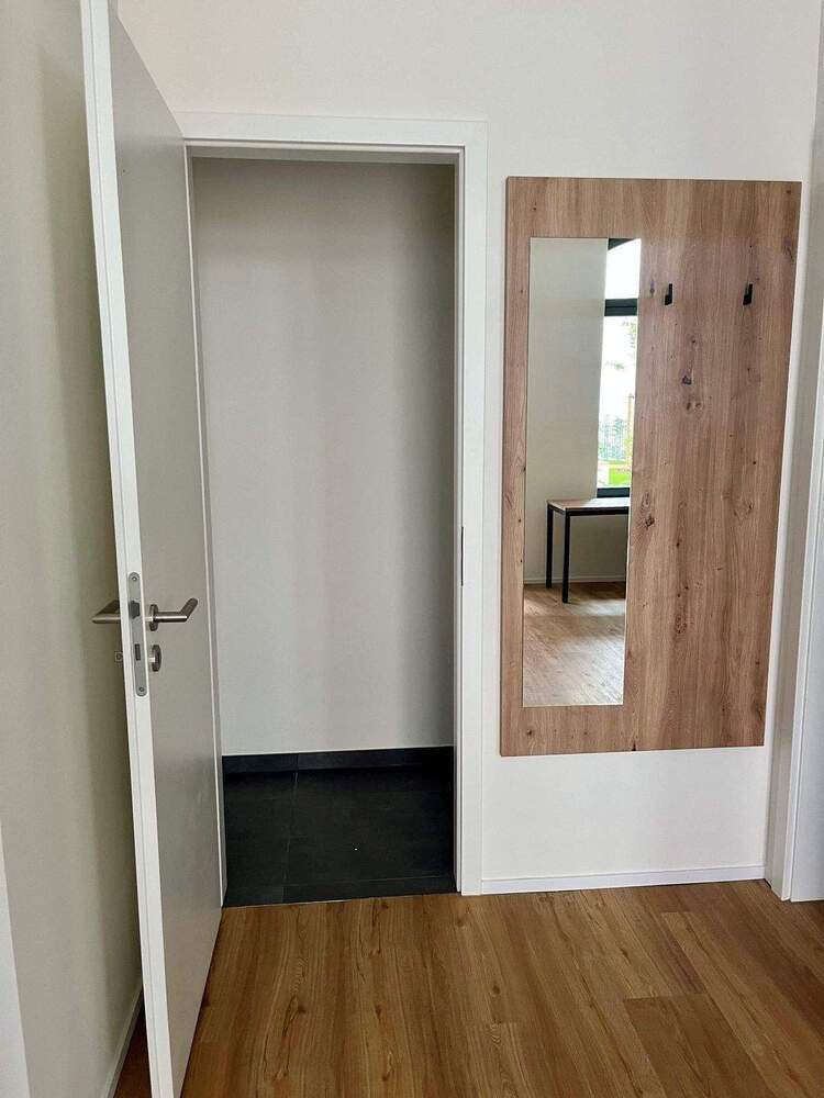 Loftige, möblierte 1-Zimmer-Wohnung mit großer Terrasse zum Erstbezug!