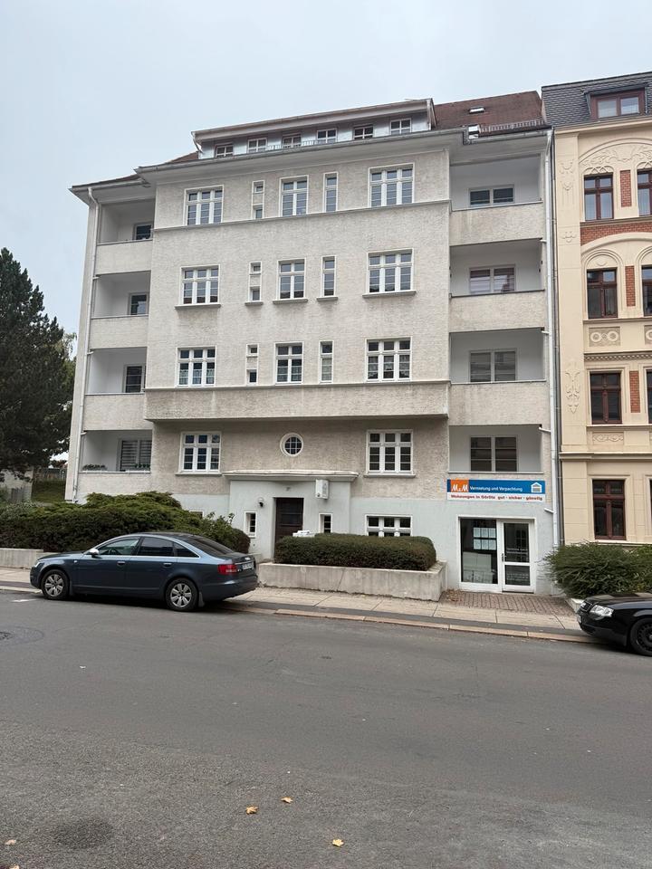 Schöne freundliche 3 Zimmerwohnung mit Balkon in der Südstadt zimmer