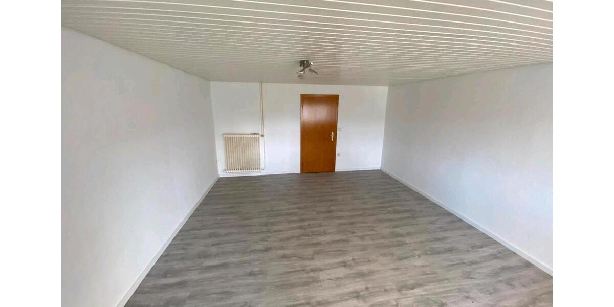 Etagenwohnung Apen - 4 Zimmer, 110 m&sup2;, 900&euro; | Angebot:25919874