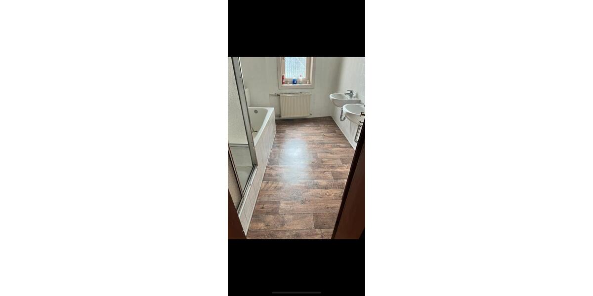 Reihenhaus Amorbach - 7 Zimmer, 160 m&sup2;, 1.200&euro; | Angebot:24351121