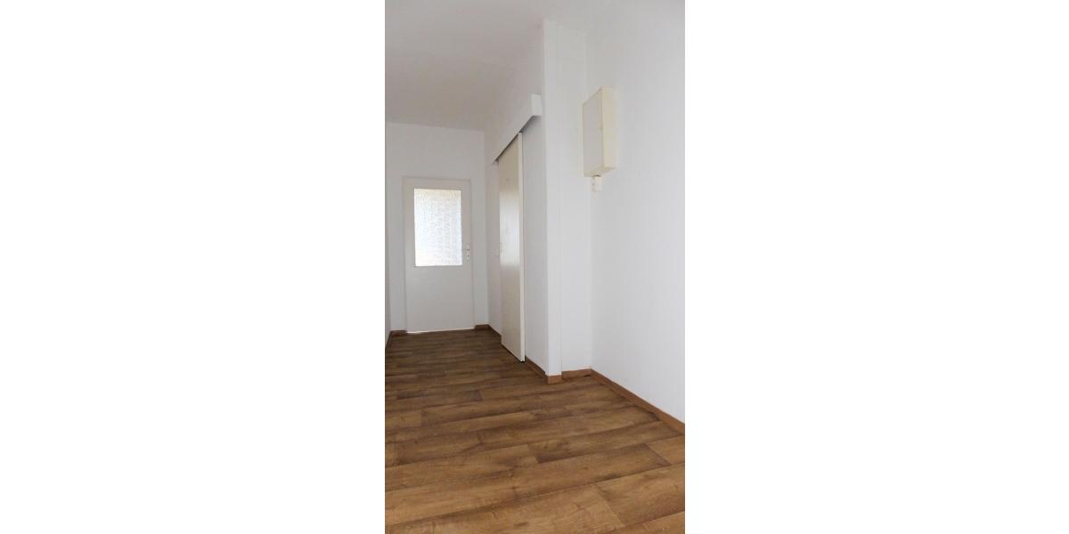 Erdgeschoßwohnung Sondershausen - 2 Zimmer, 52 m&sup2;, 296&euro; | Angebot:26003741