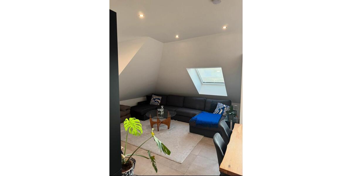 Dachgeschoßwohnung Paderborn Univiertel - 3 Zimmer, 85 m&sup2;, 960&euro; | Angebot:25399977