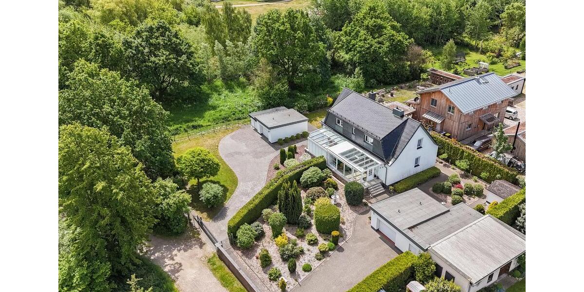 Etagenwohnung Waren (Müritz) - 4 Zimmer, 115 m&sup2;, 1.999&euro; | Angebot:24875366