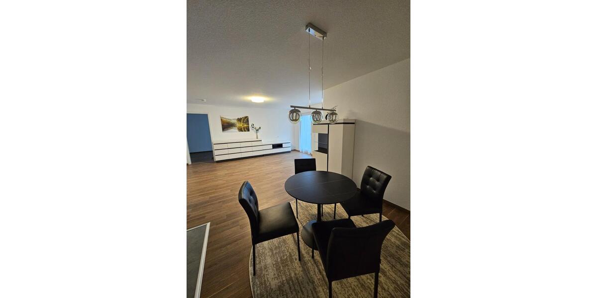 Etagenwohnung Steinbach (Taunus) - 2 Zimmer, 63 m&sup2;, 1.260&euro; | Angebot:24575861