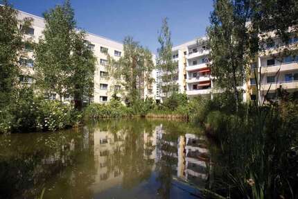 Wohnung Magdeburg Neu Olvenstedt - 3 Zimmer, 69 m&sup2;, 548&euro; | Angebot:25157403