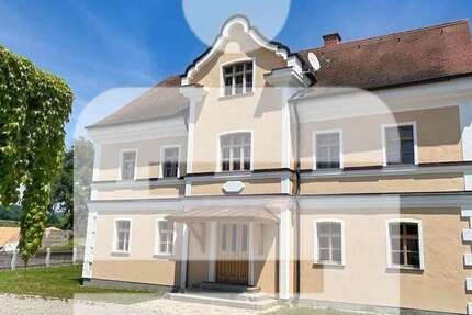 Wohnung Bad Griesbach - 2.5 Zimmer, 112 m&sup2;, 950&euro; | Angebot:25198678