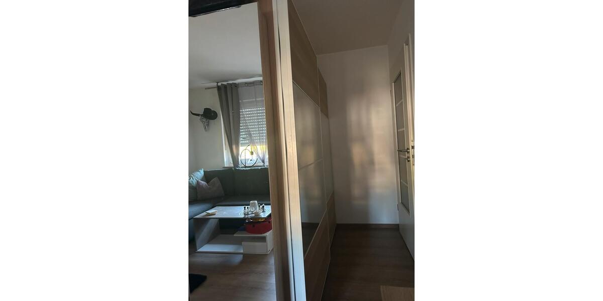 Hochparterre Würzburg Heuchelhof - 1 Zimmer, 32 m&sup2;, 555&euro; | Angebot:26277320