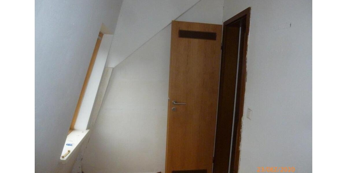 Dachgeschoßwohnung Simmern/Hunsrück Hunsrück - 5 Zimmer, 94 m&sup2;, 770&euro; | Angebot:26262836