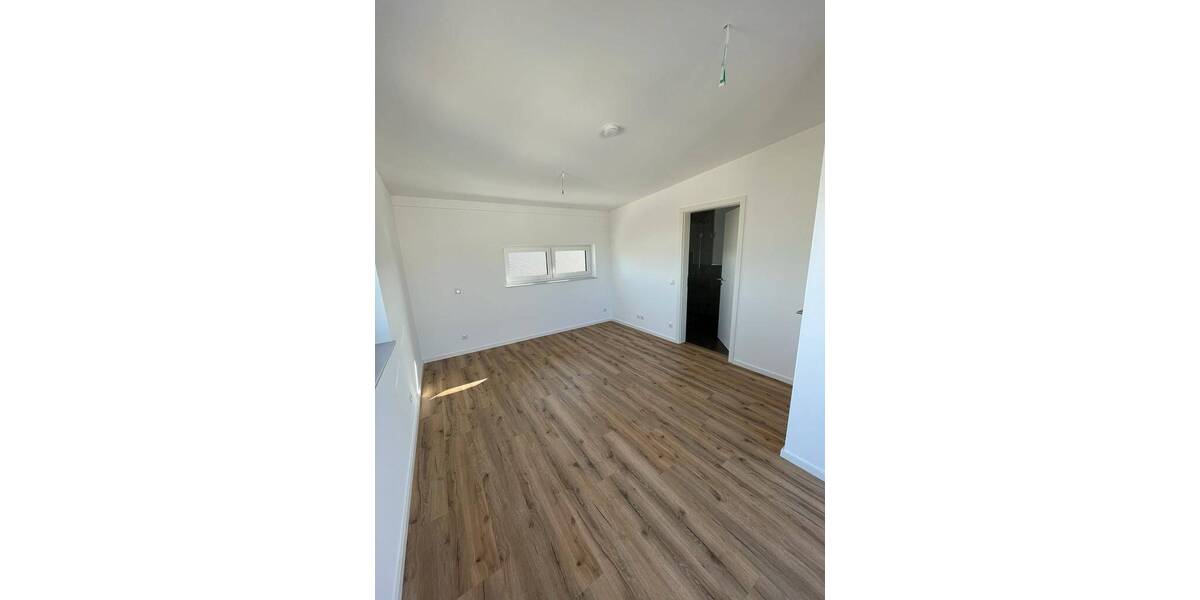 Reihenendhaus Poing - 5 Zimmer, 136 m&sup2;, 2.800&euro; | Angebot:25661494