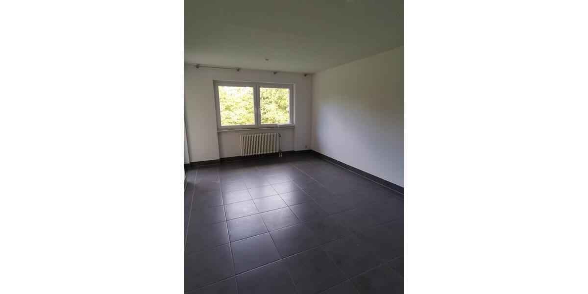Etagenwohnung Illingen - 3 Zimmer, 80 m&sup2;, 800&euro; | Angebot:26286603