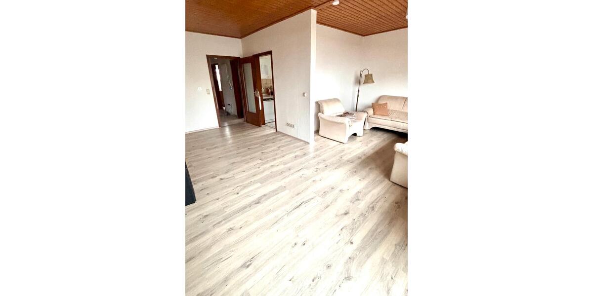 Erdgeschoßwohnung Minden - 3 Zimmer, 83 m&sup2;, 750&euro; | Angebot:24982491