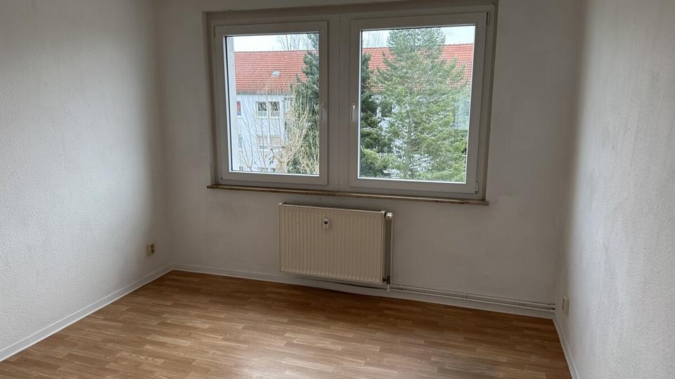 Etagenwohnung Raguhn-Jeßnitz Jeßnitz (Anhalt) - 3 Zimmer, 59 m&sup2;, 340&euro; | Angebot:26518248