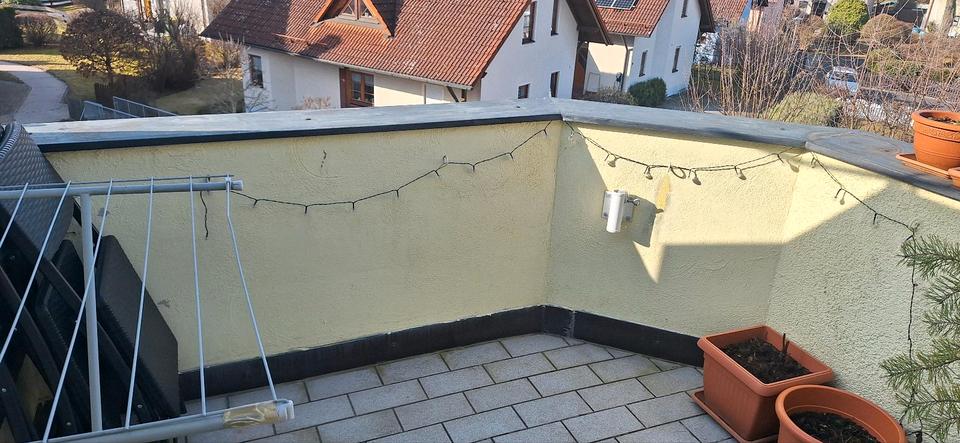 Dachgeschoßwohnung Selb - 2.5 Zimmer, 66 m&sup2;, 480&euro; | Angebot:26476781