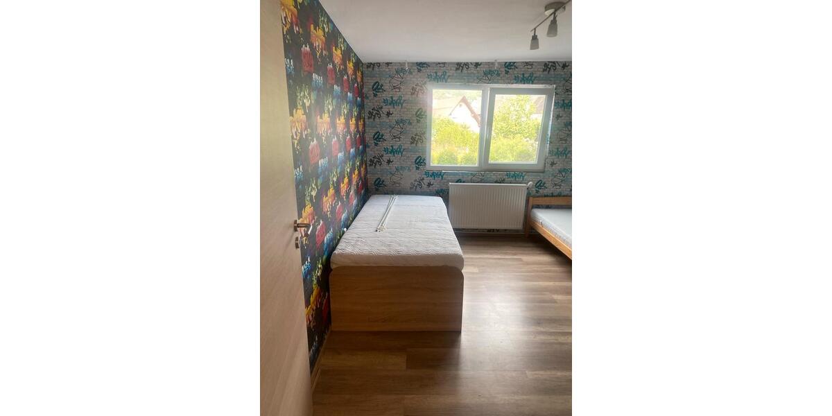 Mehrfamilienhaus, Wohnhaus Frammersbach - 7 Zimmer, 170 m&sup2;, 1.350&euro; | Angebot:26605252
