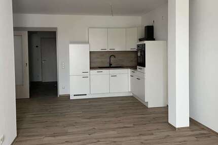 Wohnung zum Mieten in Arnsdorf 719 € 55.71 m² 2 zimmer