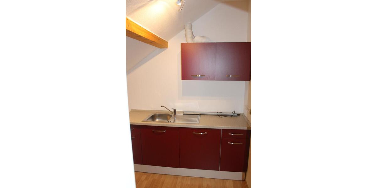 Ausgefalle Wohnung im Zentrum LinzRhein im hist. Schulgebäude 3 zimmer