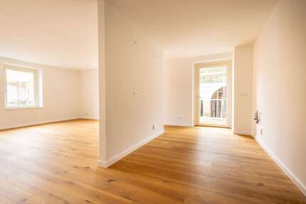 Wohnung Gera Untermhaus - 3 Zimmer, 101 m&sup2;, 1.350&euro; | Angebot:27284472