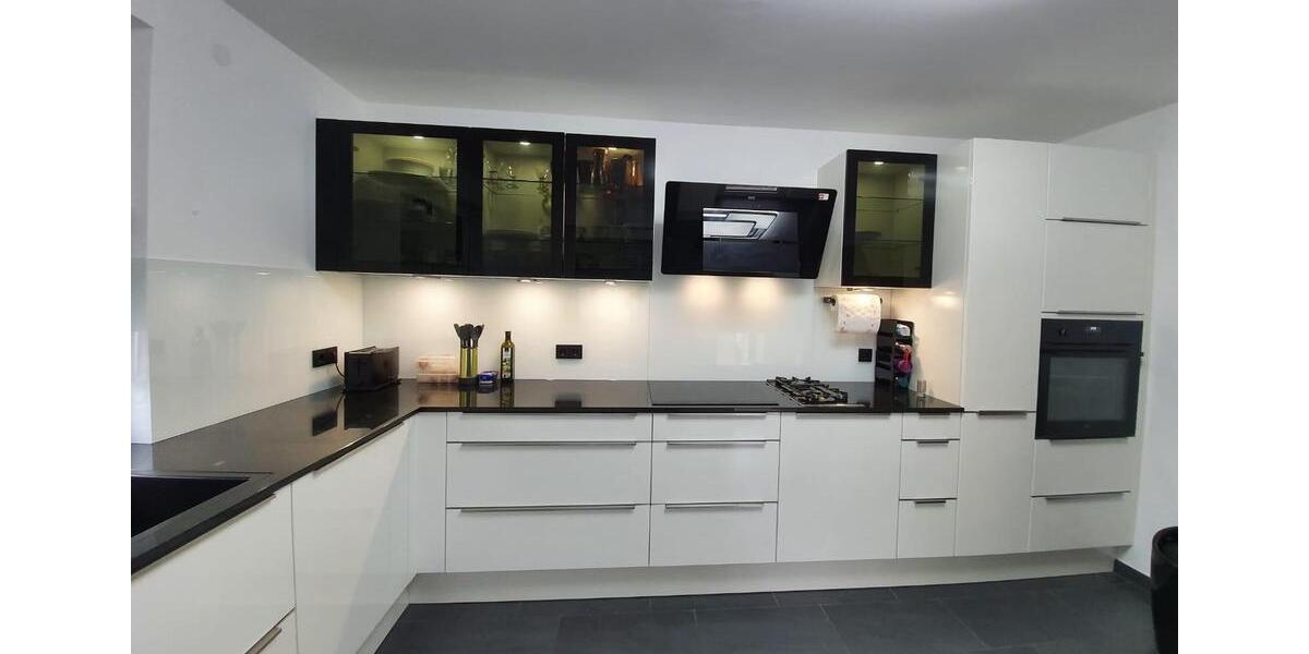 Doppelhaushälfte Fürth Bislohe - 6 Zimmer, 180 m&sup2;, 2.400&euro; | Angebot:26013534