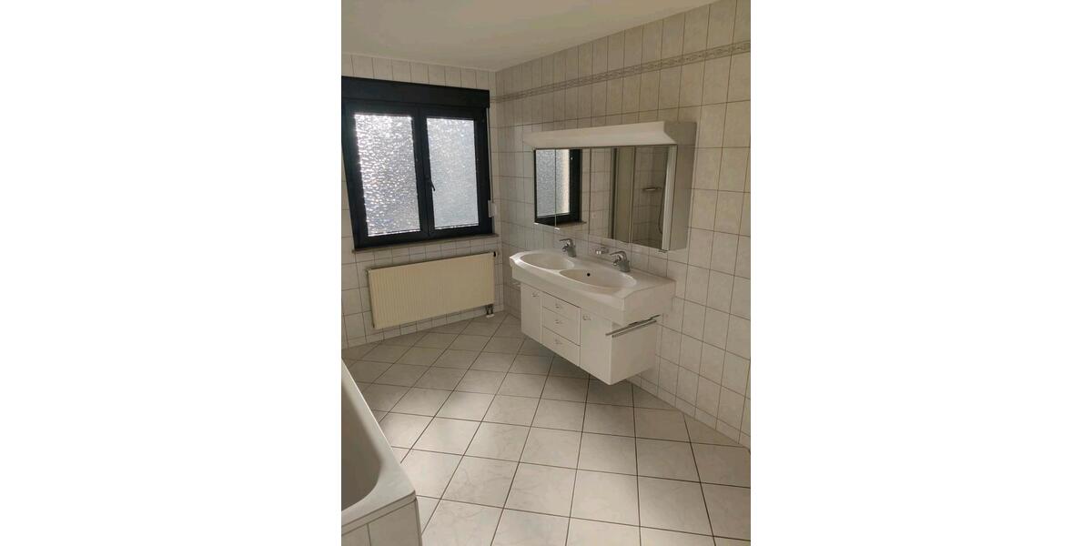 Etagenwohnung Nagold - 2 Zimmer, 80 m&sup2;, 1.100&euro; | Angebot:24690457