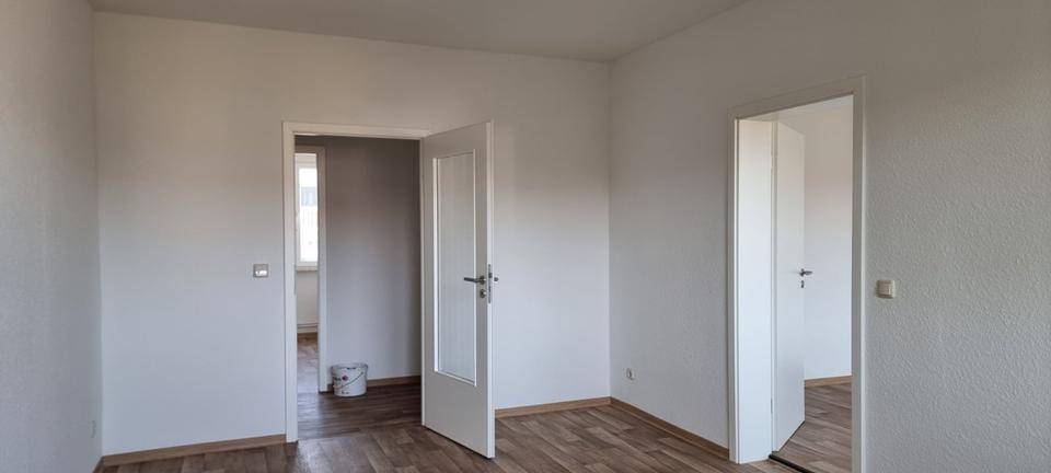 Etagenwohnung Malchin - 2 Zimmer, 49 m&sup2;, 300&euro; | Angebot:25805177
