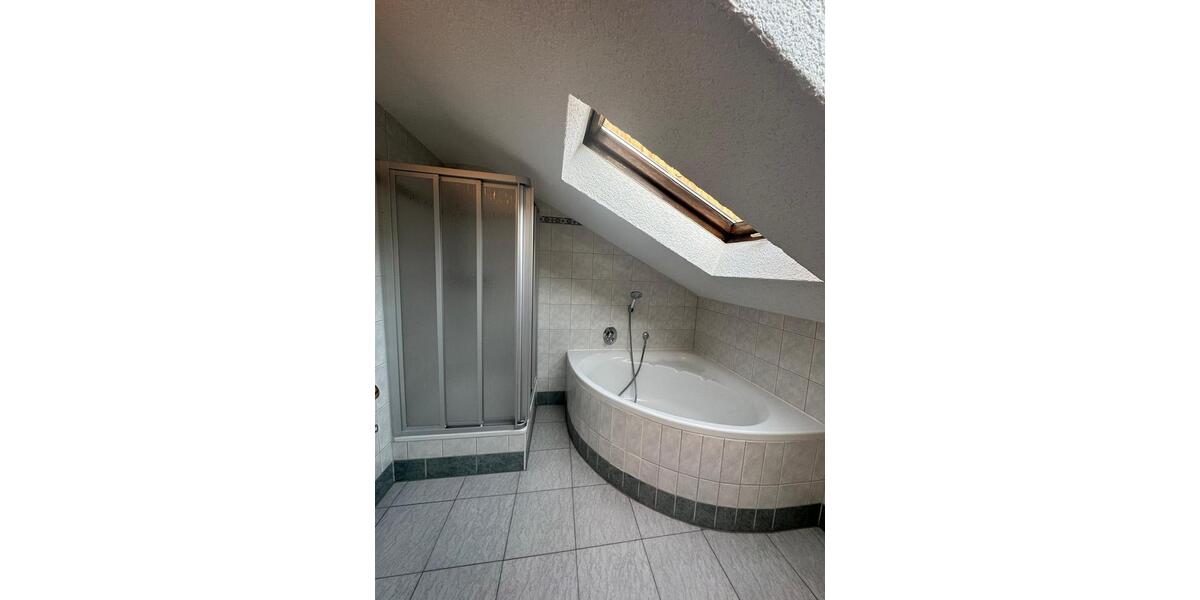 Maisonettenwohnung Waltershausen - 2 Zimmer, 68 m&sup2;, 540&euro; | Angebot:26624689