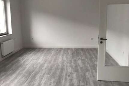 Wohnung Duisburg Neudorf-Nord - 5 Zimmer, 130 m&sup2;, 1.110&euro; | Angebot:23864247