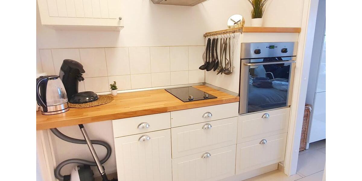 Wohnen auf Zeit Köln Lindenthal - 1 Zimmer, 30 m&sup2;, 1.220&euro; | Angebot:25303576