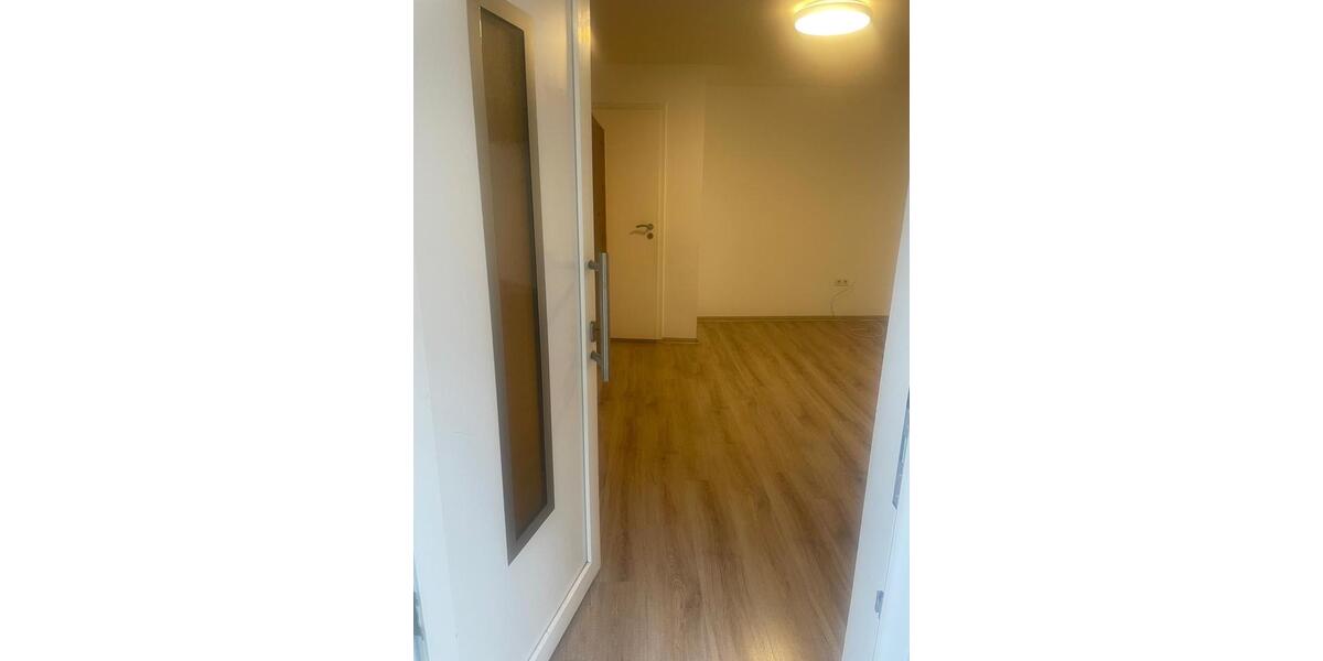 Dachgeschoßwohnung Rhodt unter Rietburg - 3 Zimmer, 950&euro; | Angebot:22628624