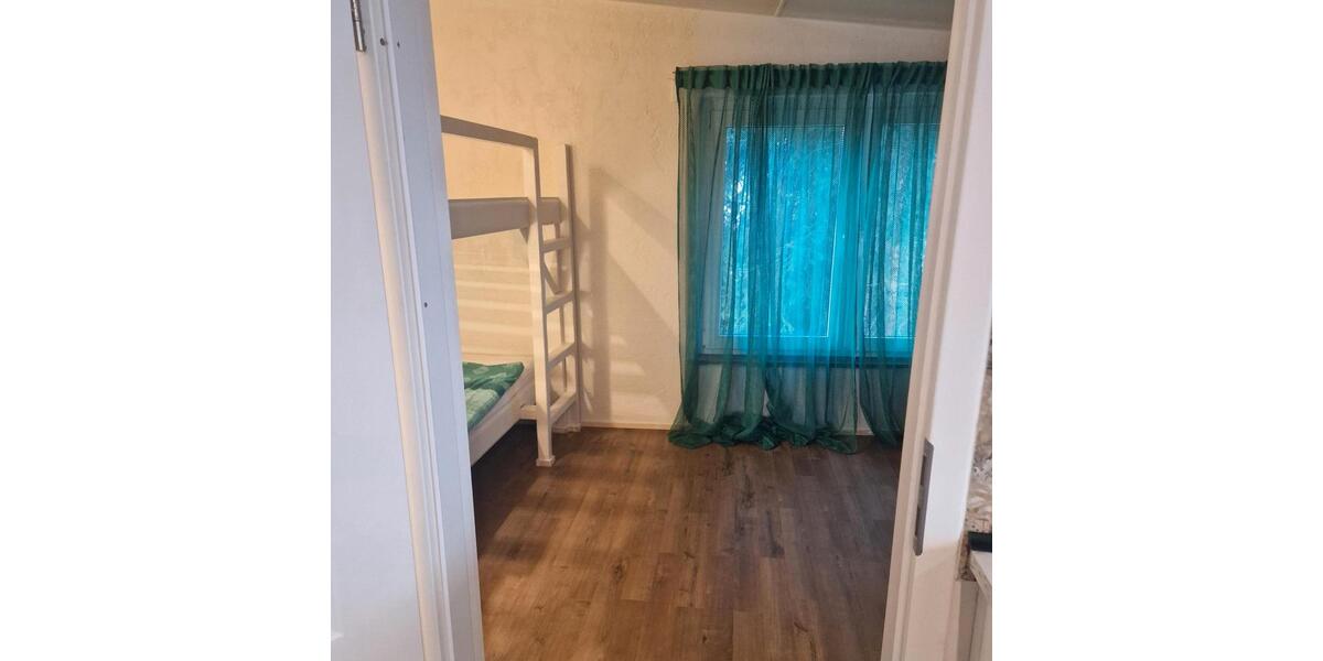 Etagenwohnung Zossen - 2 Zimmer, 30 m&sup2;, 25&euro; | Angebot:25405748