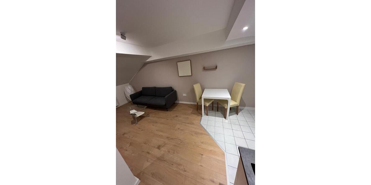 Dachgeschoßwohnung Seevetal Hagolt - 1 Zimmer, 30 m&sup2;, 850&euro; | Angebot:26526953