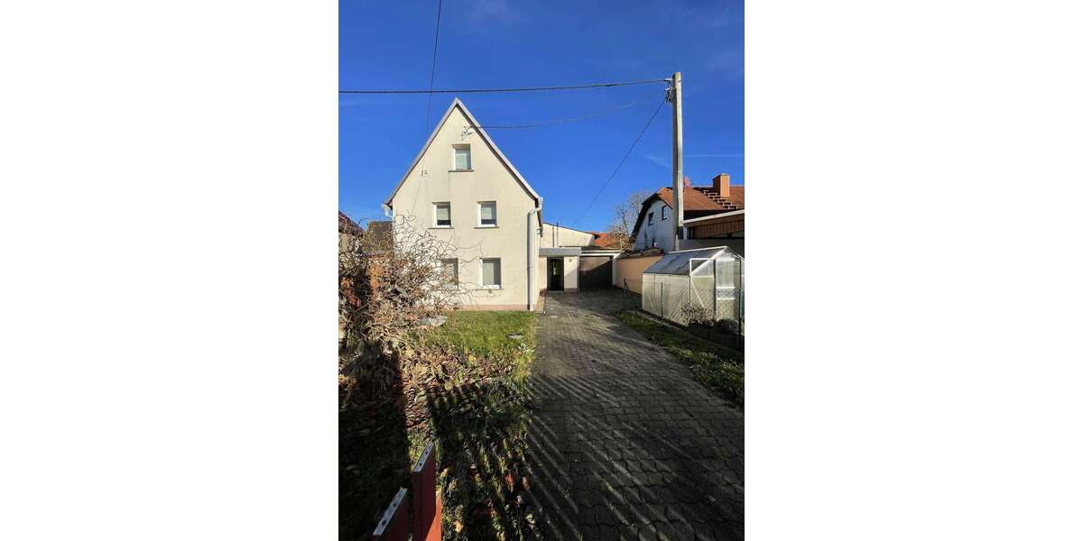 Haus zum Mieten in Groitzsch 700 € 120 m² 4 zimmer