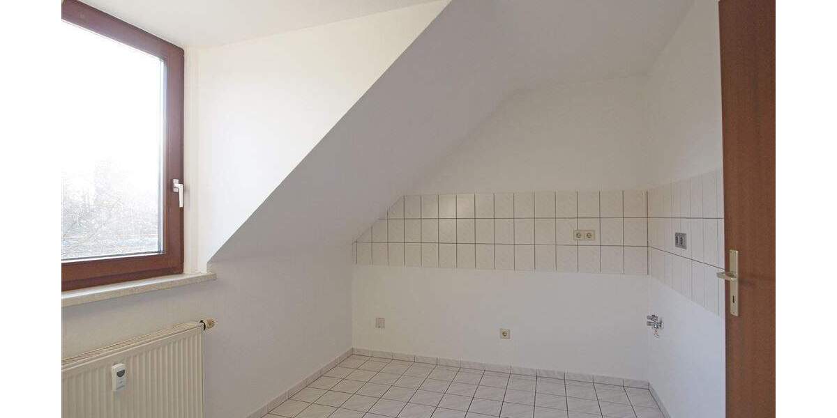 Etagenwohnung Flöha - 3 Zimmer, 61 m&sup2;, 390&euro; | Angebot:25741256