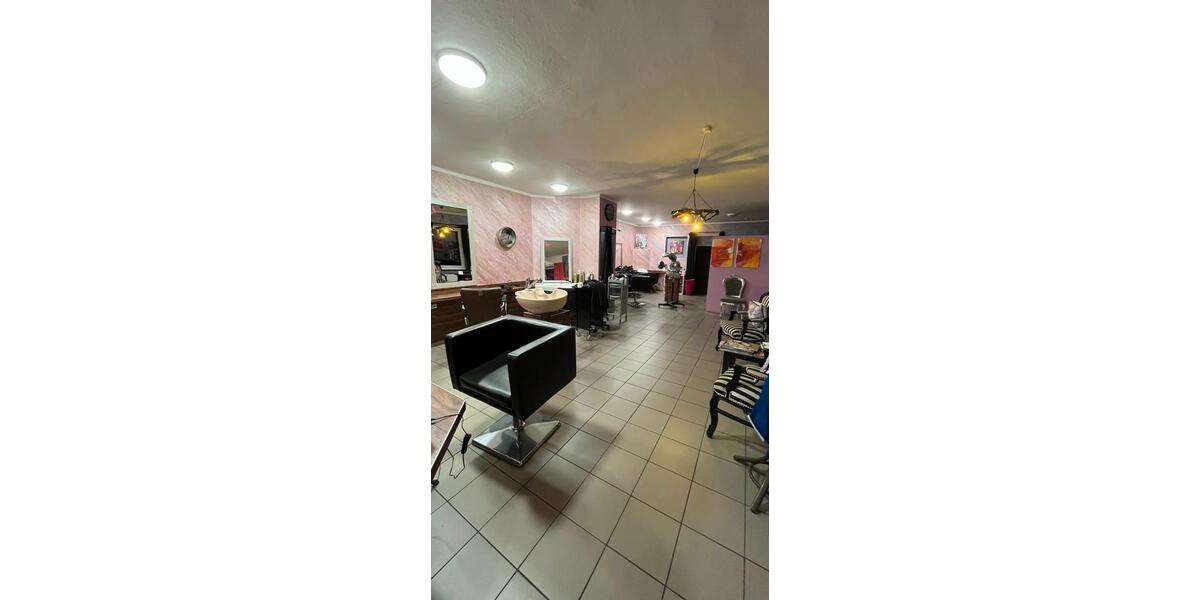 Friseursalon zu vermieten ab 01.01.2026 zimmer