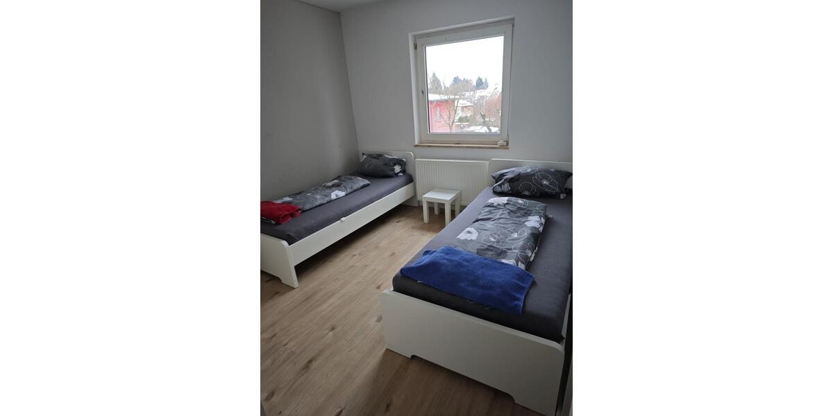 Etagenwohnung Schwabach - 4 Zimmer, 100 m&sup2;, 2.000&euro; | Angebot:24659457