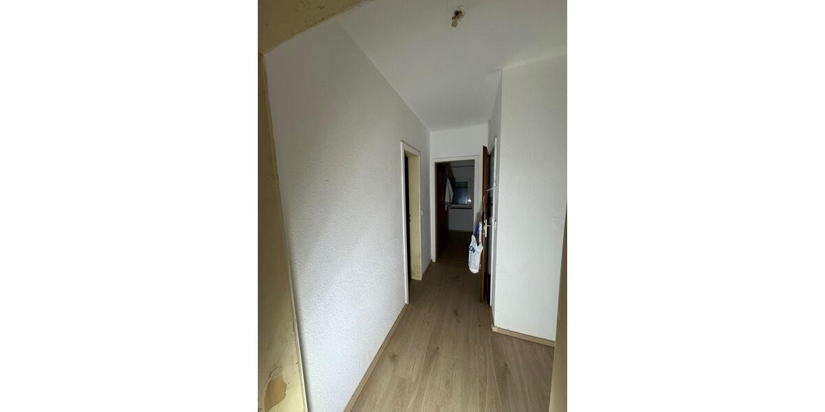 Renovierte Erdgeschoss Wohnung mit Garten Zentral Essen Jobcenter 1.5 zimmer