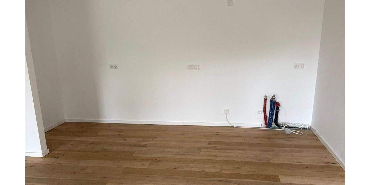 Etagenwohnung Kaarst Vorst - 3 Zimmer, 138 m&sup2;, 2.070&euro; | Angebot:25278838