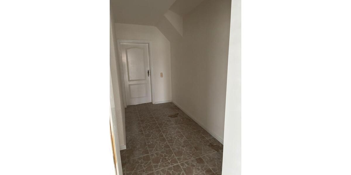 Erdgeschoßwohnung Plön - 4 Zimmer, 110 m&sup2;, 1.100&euro; | Angebot:25940784