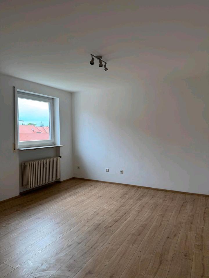 1-Zimmer-Wohnung im Burgviertel Nürnberg zimmer